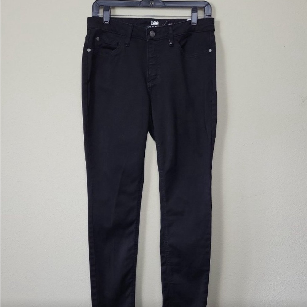 Lee Riders Women’s Jeans, Sz 31”x27”, Midrise Skinny, Dark Black, EUC
